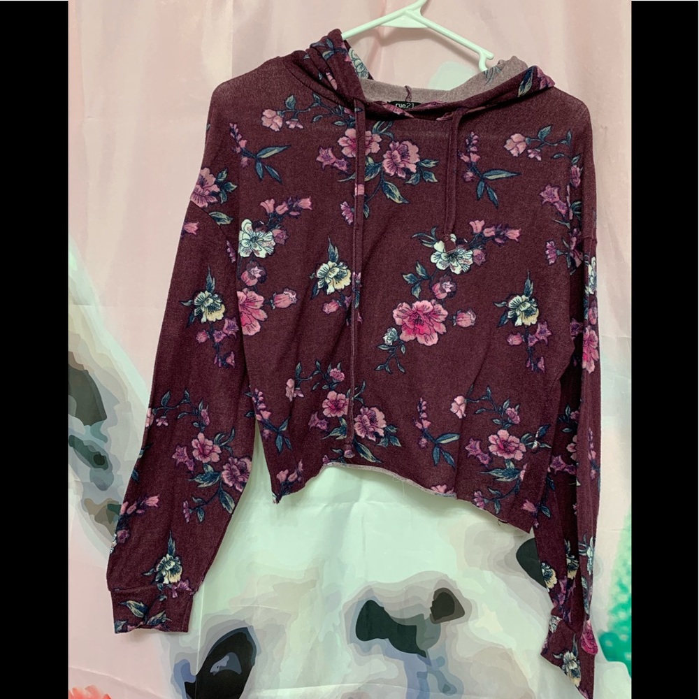 Burgundy floral hooded crop top sweater.